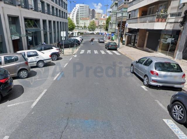 Apartamento venda em Bairro de São Miguel, Lisboa