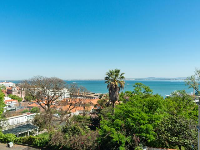 Apartamento alugar em Estrela, Lisboa