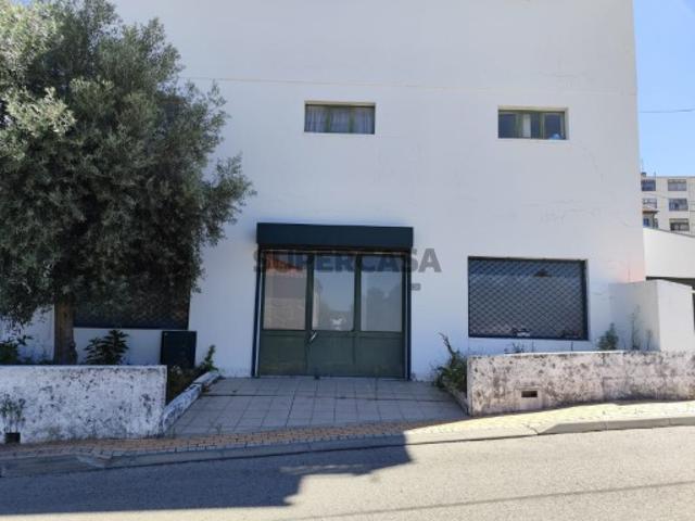 Armazém venda em Guarda, Seia