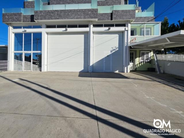 Armazém alugar em Santa Maria Da Feira, Aveiro