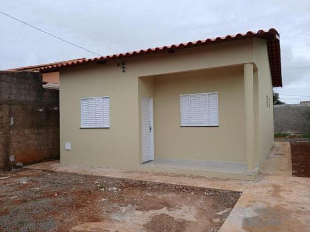Casa venda em Região Geográfica Imediata de Águas Lindas de Goiás, Região Integrada de Desenvolvimento do Distrito Federal e Entorno