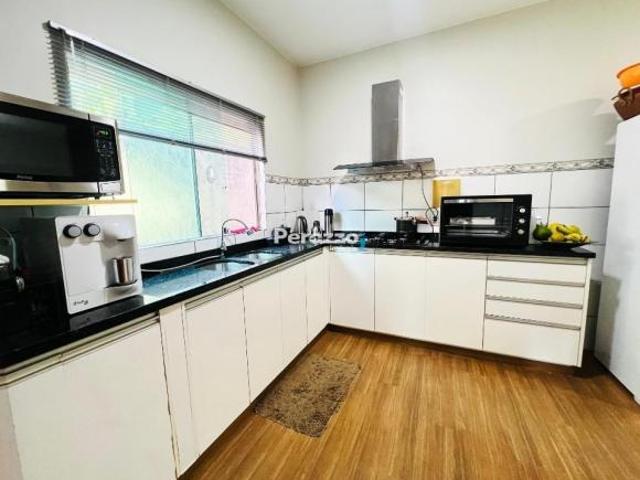 Casa venda em Região Geográfica Imediata do Distrito Federal, Região Integrada de Desenvolvimento do Distrito Federal e Entorno