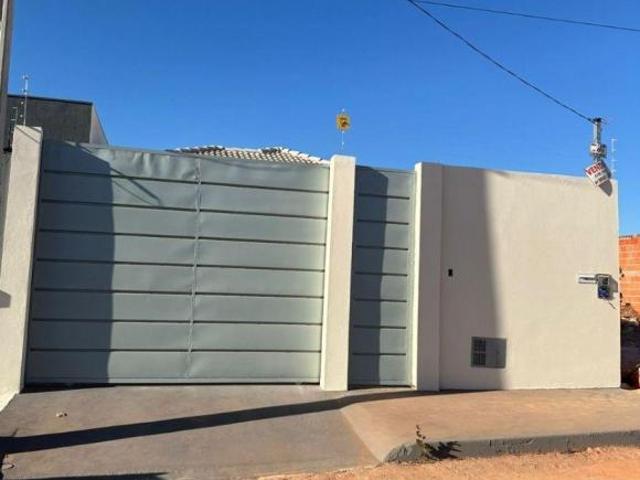 Casa venda em Região Geográfica Imediata de Águas Lindas de Goiás, Região Integrada de Desenvolvimento do Distrito Federal e Entorno