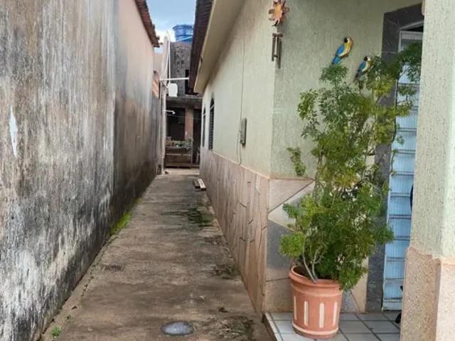 Casa venda em Região Geográfica Imediata de Luziânia, Região Integrada de Desenvolvimento do Distrito Federal e Entorno