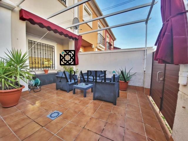 Casa en venta en Obejo, Andalucía