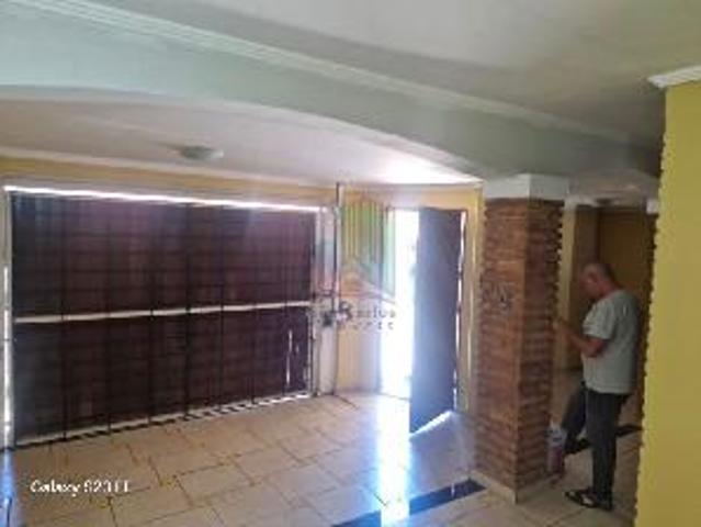 Casa aluguel em São Carlos