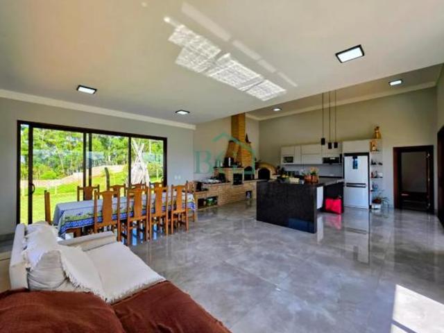 Casa venda em Poços de Caldas, Região Geográfica Intermediária de Pouso Alegre