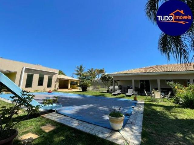 Casa venda em Região Geográfica Imediata do Distrito Federal, Região Integrada de Desenvolvimento do Distrito Federal e Entorno
