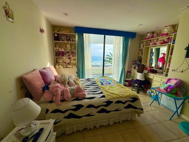 Casa en venta en Población Naval Marinero Ugarte, Iquique