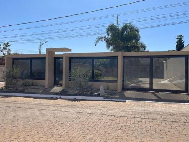 Casa venda em Região Geográfica Imediata do Distrito Federal, Região Integrada de Desenvolvimento do Distrito Federal e Entorno
