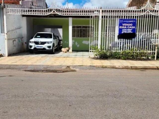 Casa venda em Região Geográfica Imediata do Distrito Federal, Região Integrada de Desenvolvimento do Distrito Federal e Entorno