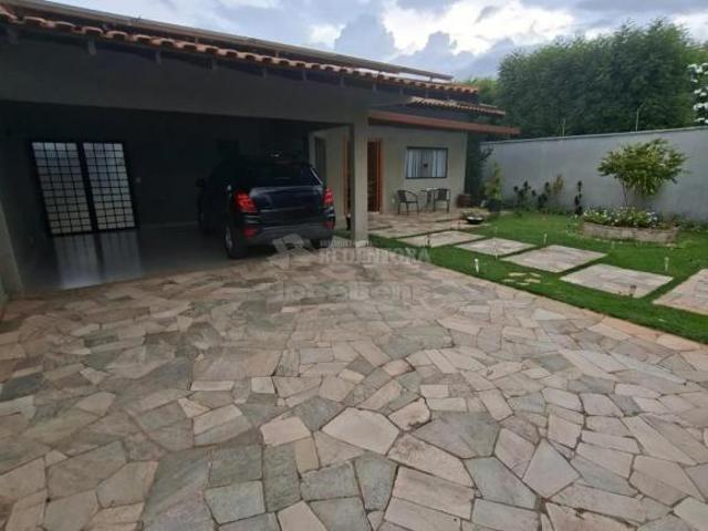 Casa venda em Região Imediata de São José do Rio Preto, Região Metropolitana de São José do Rio Preto