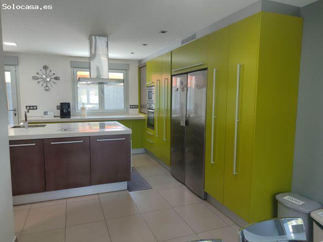 Casa en venta en Almansa, Castilla-La Mancha