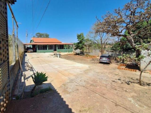 Sítio e chácara venda em Região Geográfica Imediata do Distrito Federal, Região Integrada de Desenvolvimento do Distrito Federal e Entorno