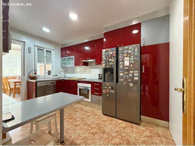 Casa en venta en Ugena, Castilla-La Mancha