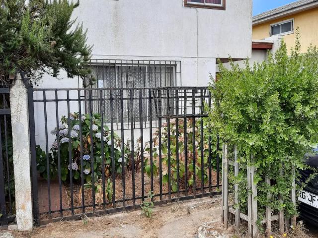Casa en arriendo en Constitución, Maule