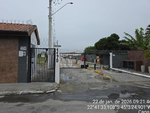 Casa venda em Região Imediata de Guaratinguetá, Região Metropolitana do Vale do Paraíba e Litoral Norte