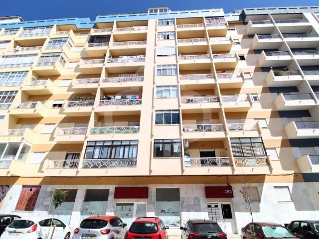 Loja venda em Verderena, Setúbal