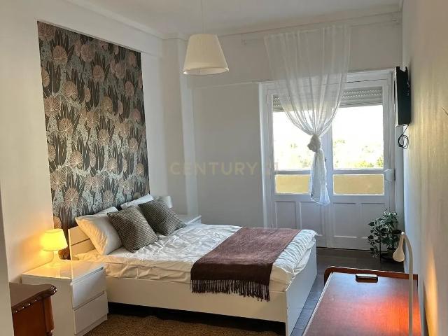 Apartamento venda em Picheleira, Lisboa