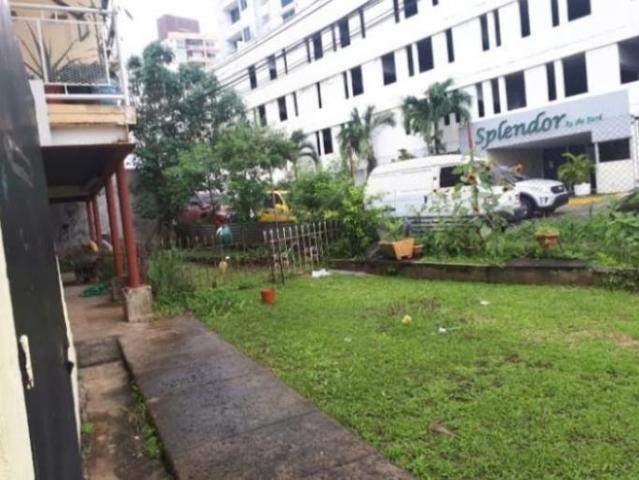 Excelente inversin de casa de esquina a la venta, carrasquilla/excellent investment of a downtown corner house for sale in panama city