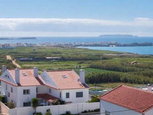 Vivenda venda em Ferrel, Peniche