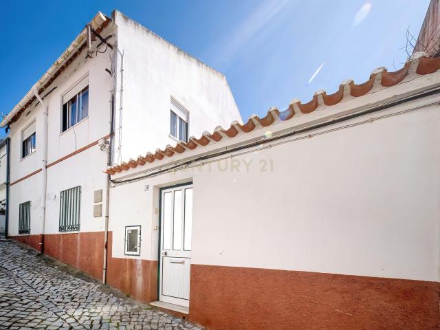 Casa venda em Pederneira, Leiria