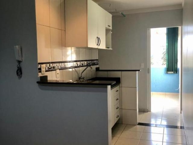 Apartamento venda em SQN 403, Plano Piloto