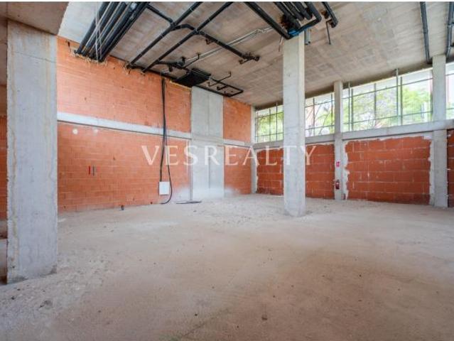 Local Comercial en alquiler en Benalua i els Antigons, Alacant / Alicante