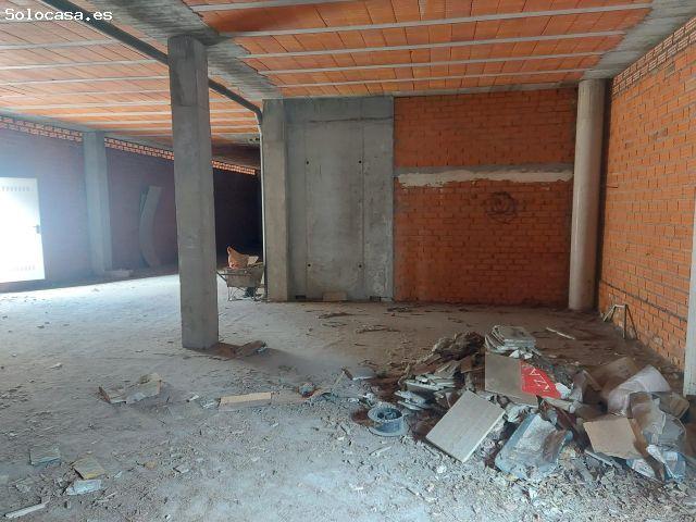 Local Comercial en venta en Cuéllar, Castilla y León