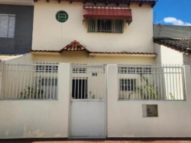 Casa venda em Região Geográfica Imediata do Distrito Federal, Região Integrada de Desenvolvimento do Distrito Federal e Entorno