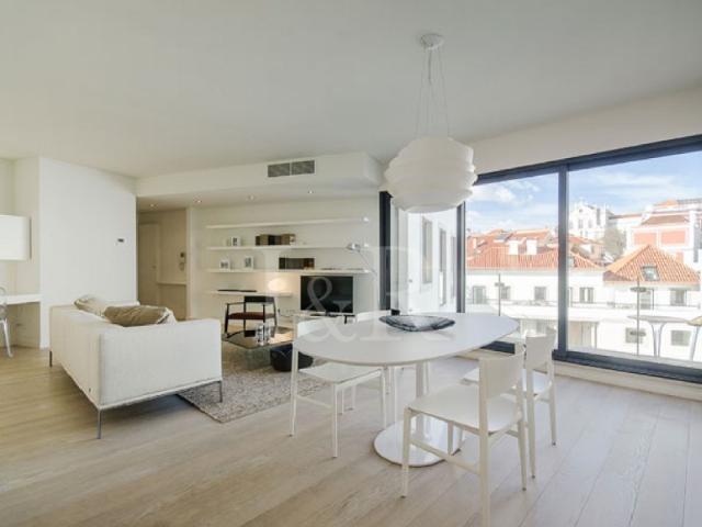 Apartamento venda em Misericórdia, Lisboa