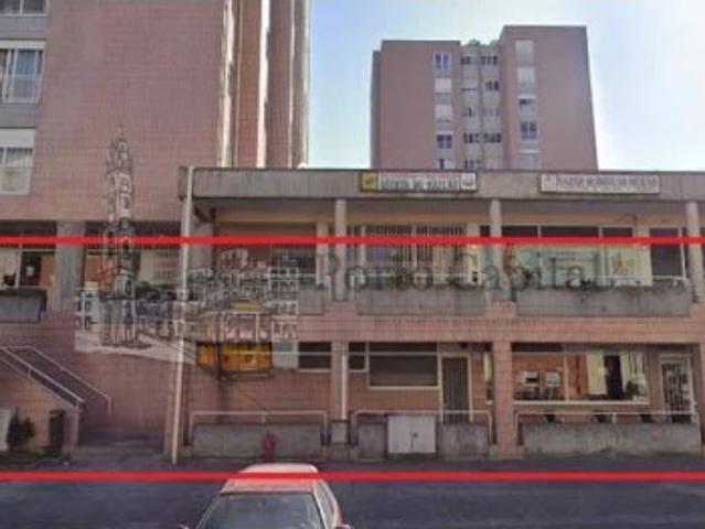 Ponto Comercial alugar em Águas Santas, Corga