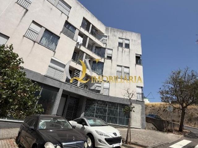 Loja venda em Bairro Espírito Santo, Odivelas