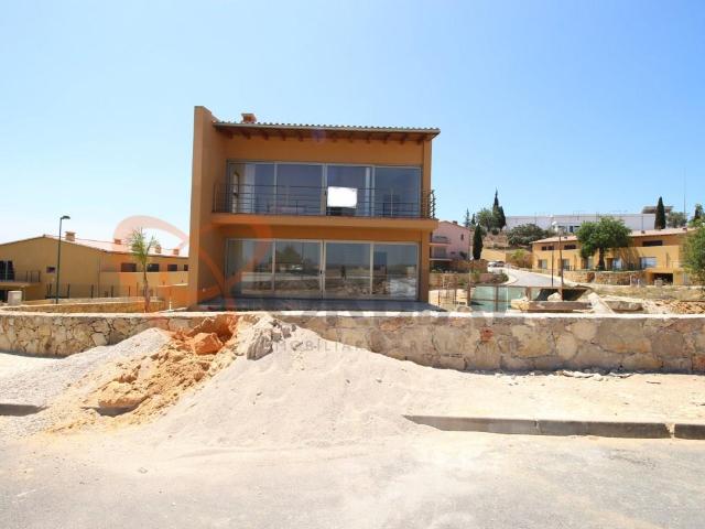 Vivenda venda em Algoz, Faro