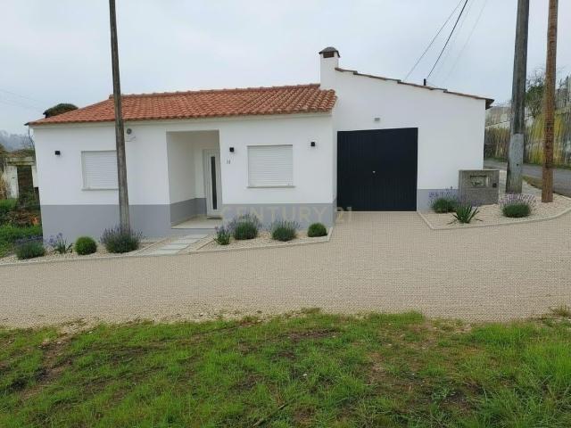 Casa venda em Alcaidaria, Leiria