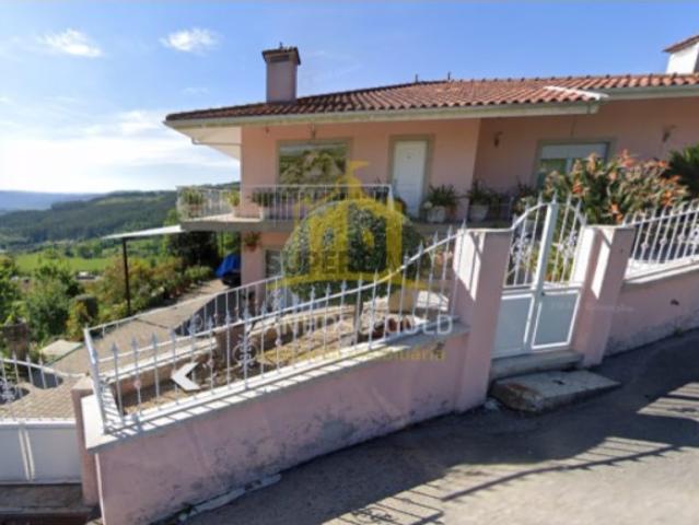 Casa venda em Tinocos, Póvoa De Lanhoso