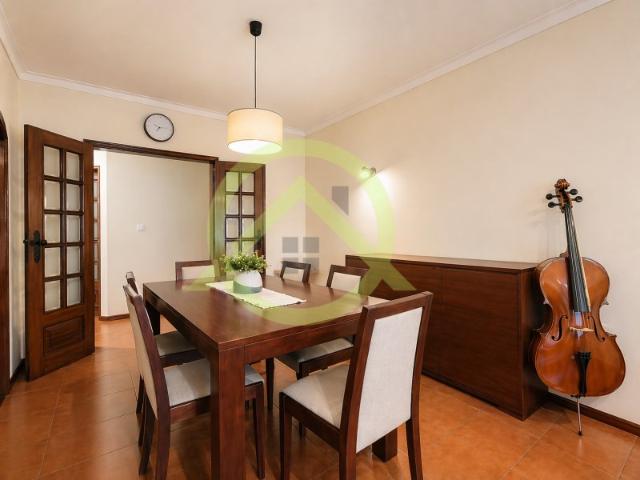Casa venda em Oliveira Do Bairro, Aveiro