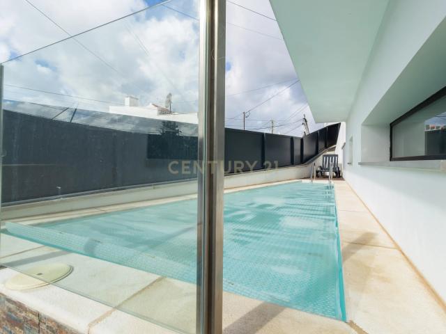 Casa venda em Porto De Mós, Leiria