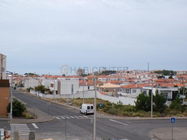Casa venda em Pederneira, Leiria