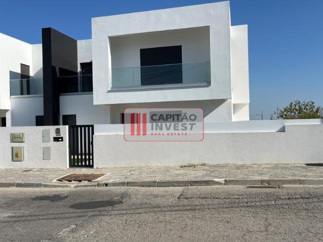 Casa venda em Seixal, Corroios