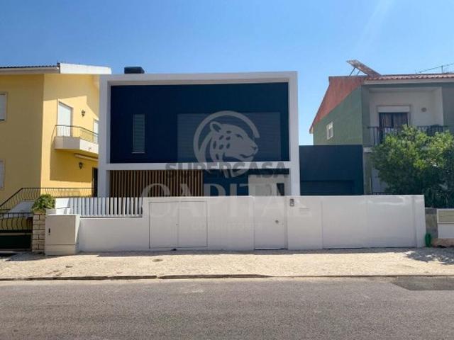 Casa venda em Bairro Almoínhas, Santiago Dos Velhos