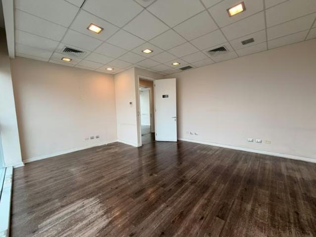 Oficina en arriendo en El Salto, Viña del Mar
