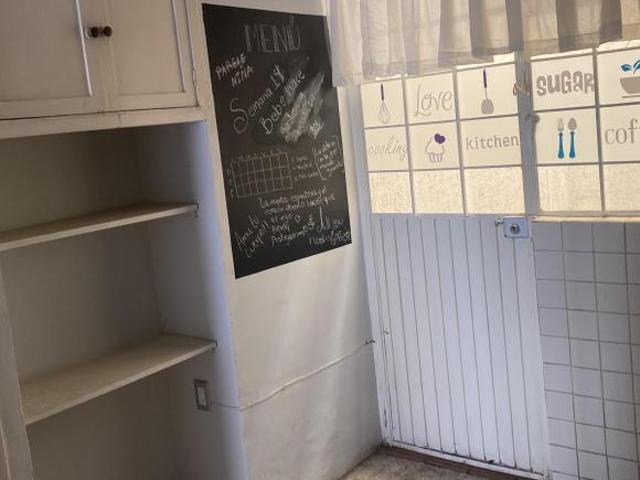 Excelente oportunidad de negocio, casa dúplex precio de remate