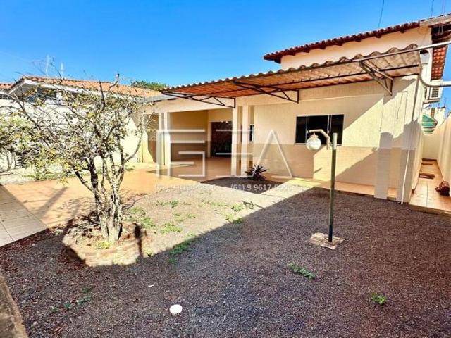 Casa venda em Região Geográfica Imediata de Águas Lindas de Goiás, Região Integrada de Desenvolvimento do Distrito Federal e Entorno