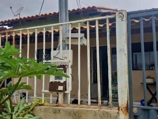 Casa venda em Região Geográfica Imediata de Águas Lindas de Goiás, Região Integrada de Desenvolvimento do Distrito Federal e Entorno