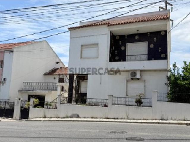 Casa venda em Santiago Dos Velhos, Lisboa
