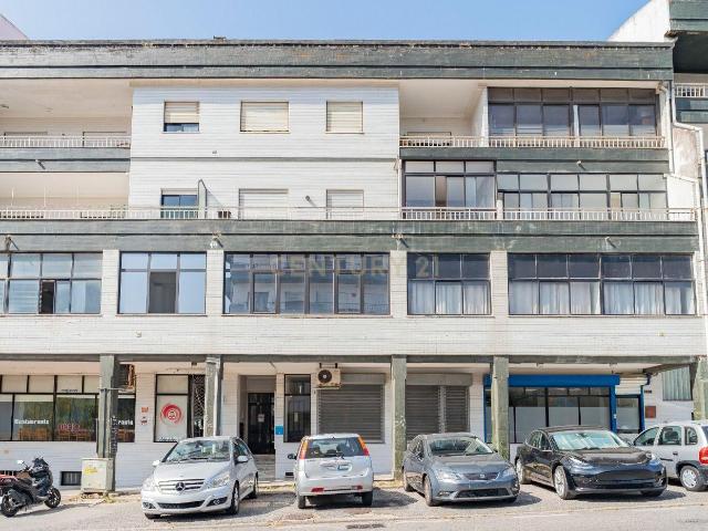 Apartamento venda em Marinheiros, Leiria