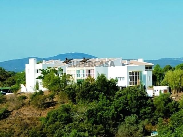 Armazém venda em Santa Catarina da Fonte do Bispo, Tavira
