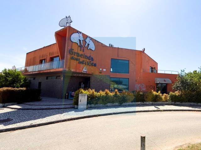Loja venda em Azeitão (São Lourenço e São Simão), Setúbal