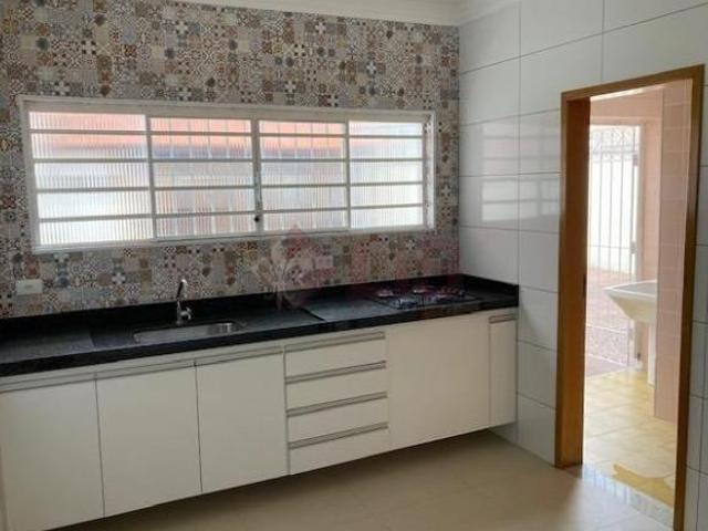 Casa venda em Jardim Califórnia, Caraguatatuba